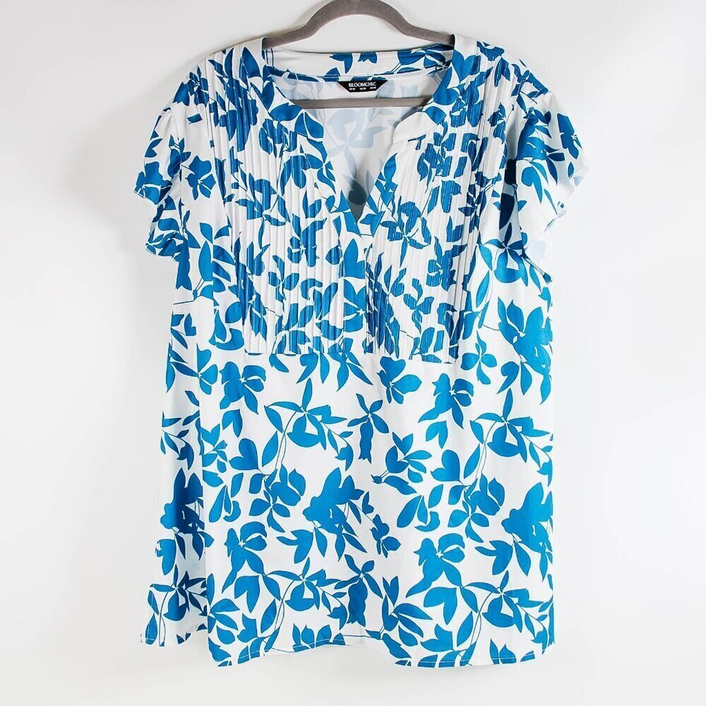 Bloomchic Blue & White Floral Pleated Blouse Size 26 - Picture 2 of 6